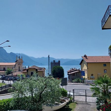 Casa Elly Lägenhet Riva di Solto Exteriör bild